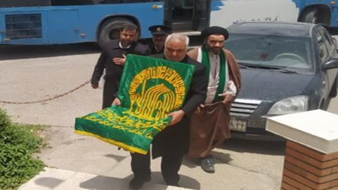 حضور خادمان حرم مطهر رضوی در آبادان
