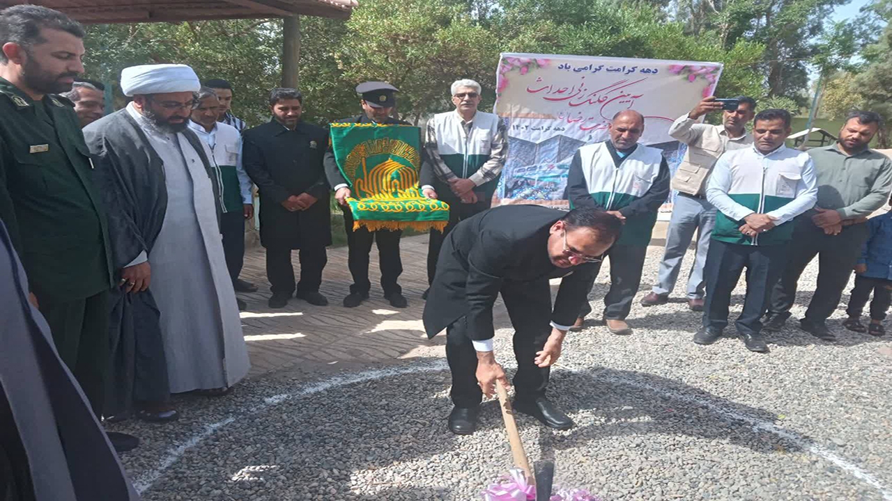 احداث چایخانه امام رضا (ع) در جاده ترانزیتی ریگان ـ  چابهار
