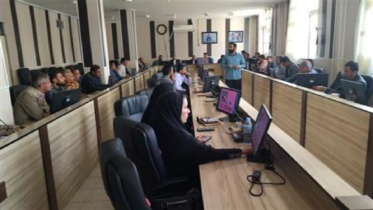 همایش حکمرانی روستایی و مبانی تسهیلگری در لردگان برگزار شد
