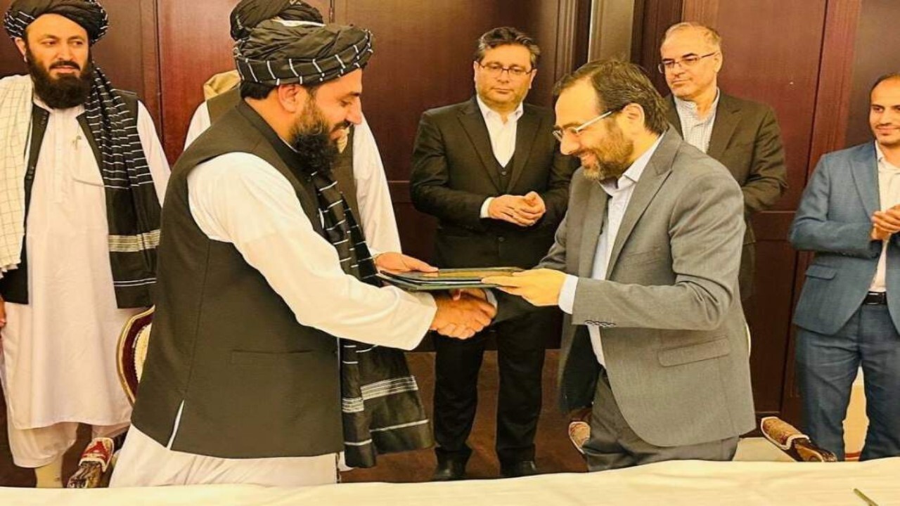 ایران با اداره غذا و داروی افغانستان تفاهم‌نامه همکاری امضا کرد + فیلم