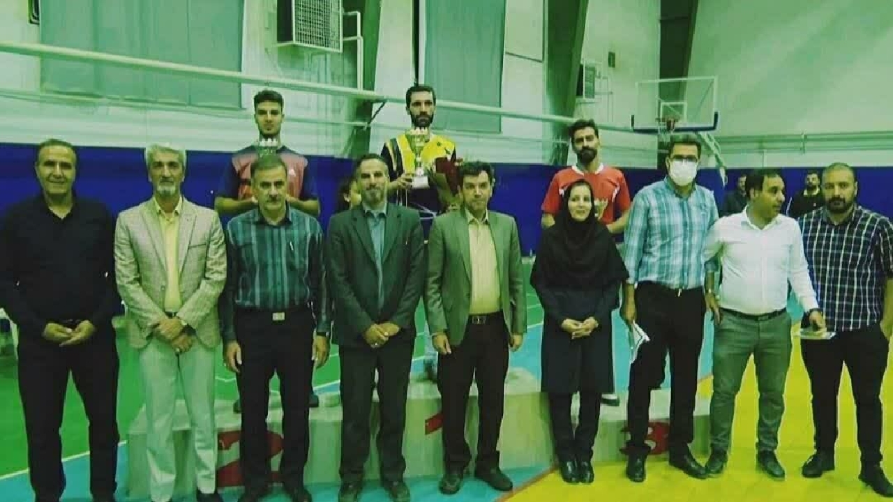 تیم فوتسال دانشگاه آزاد شهرکرد قهرمان مسابقات دانشجویان چهارمحال و بختیاری شد