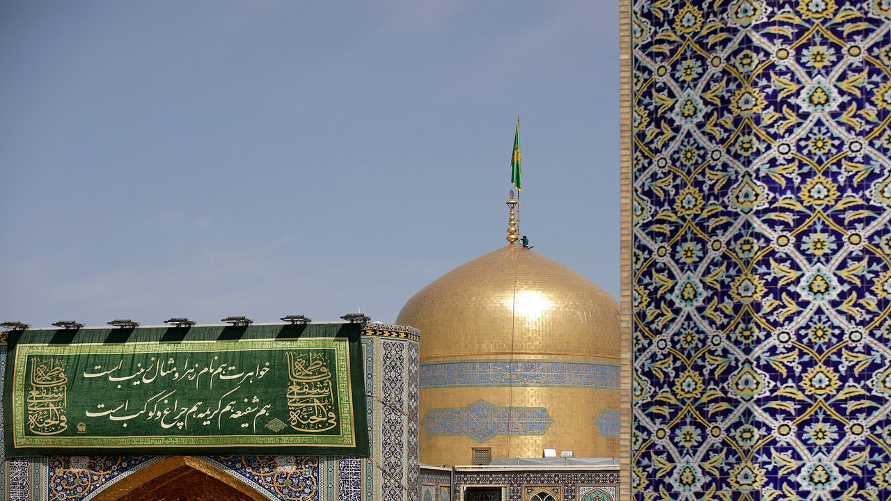 جشن بزرگ امام رضایی‌ها در مشهد برپا شد
