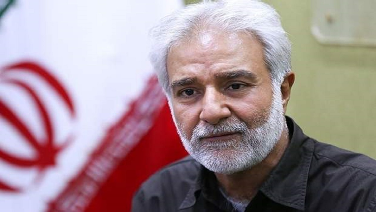 به هر قیمتی مخاطب را نمی‌خندانم
