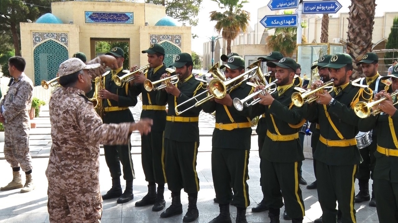 حرکت کاروان دوی امدادی به مرقد امام راحل