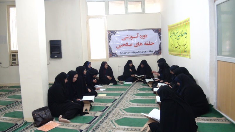 حفظ معنویت انقلاب اسلامی با تشکیل بسیج