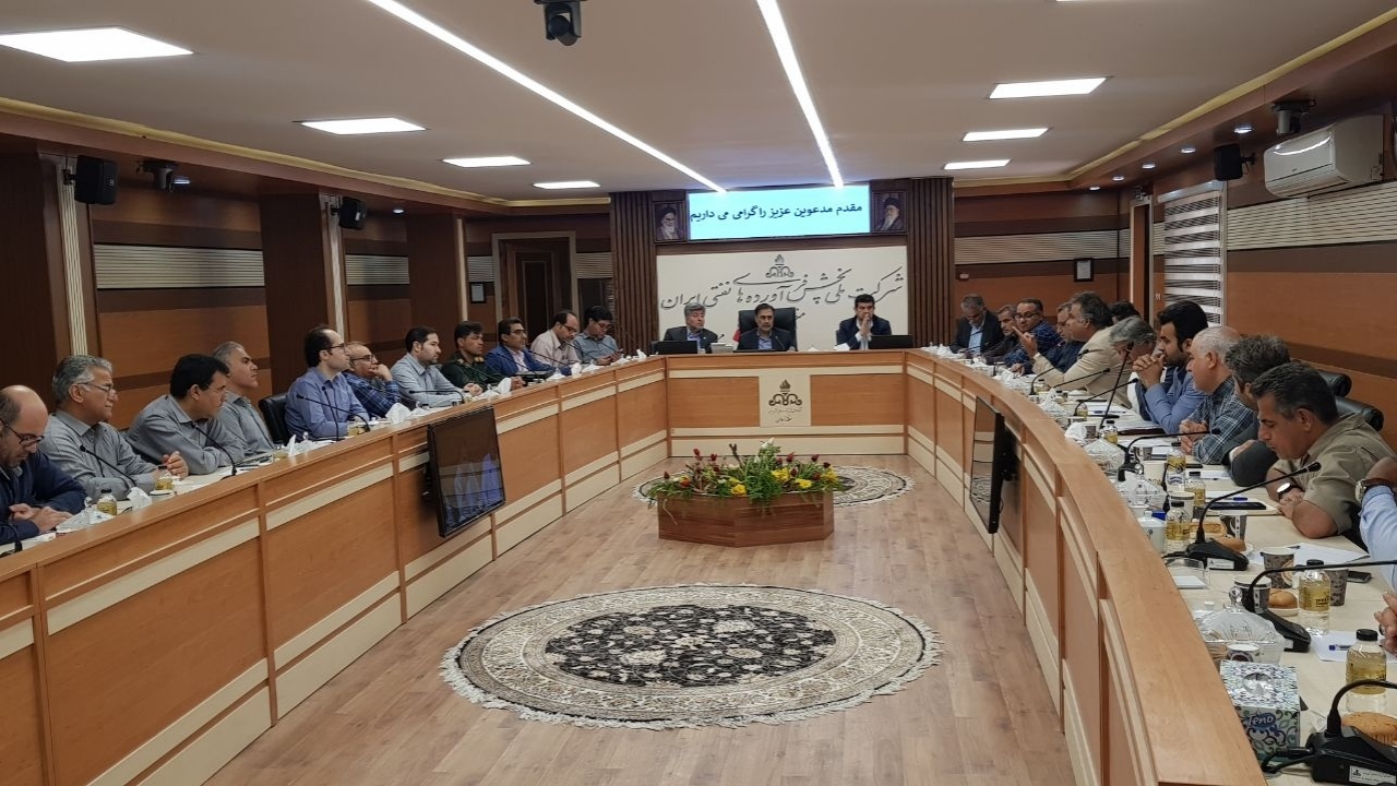 سوخت رسانی به ۳۹۰ شناور صیادی در آبادان
