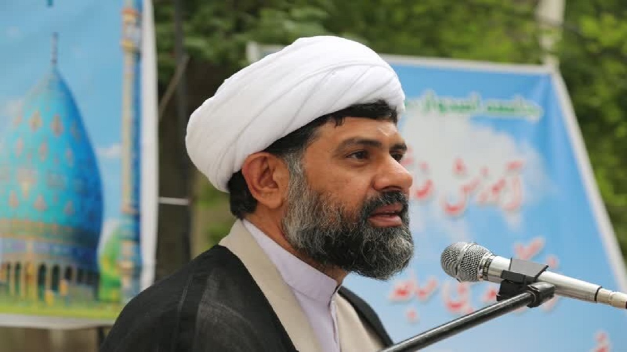 ضرورت جهاد تبیین برای روشنگری ذهن و افکار جوانان
