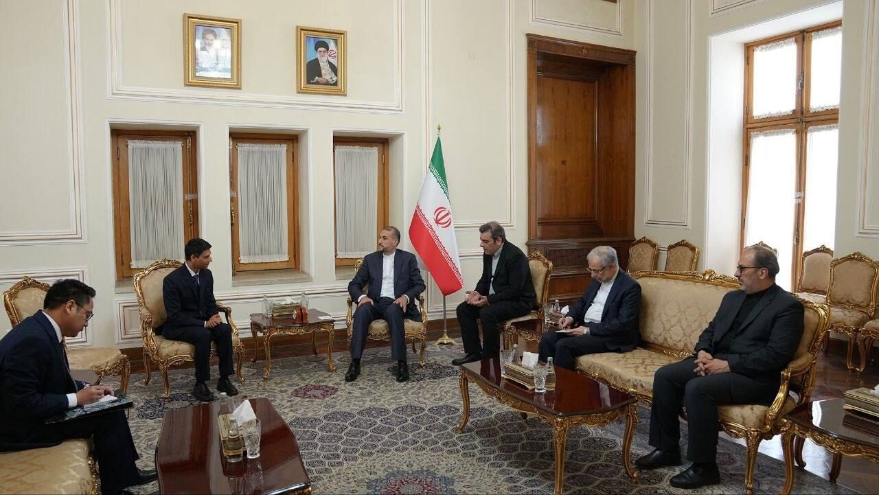 سفیران جدید هند و بنگلادش استوارنامه خود را تقدیم امیرعبداللهیان کردند