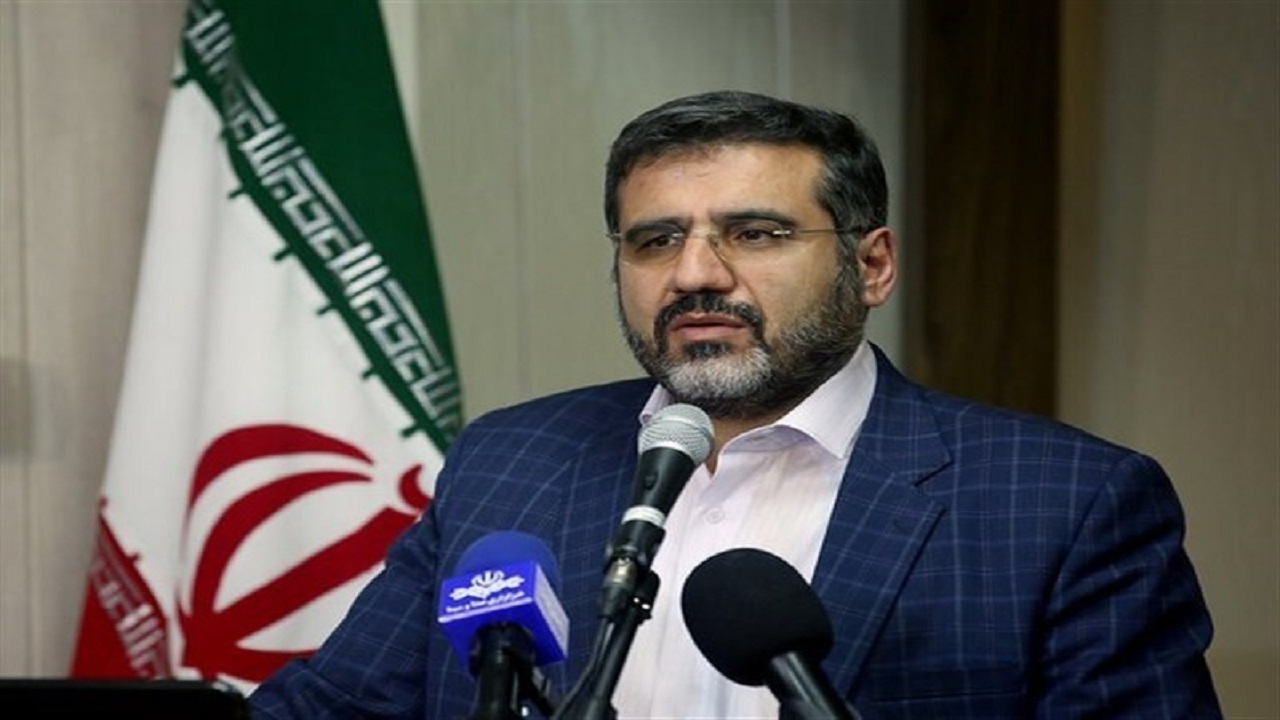 اهالی فرهنگ و ادب برای خلق آثار جدید درباره امام رضا (ع) همت کنند