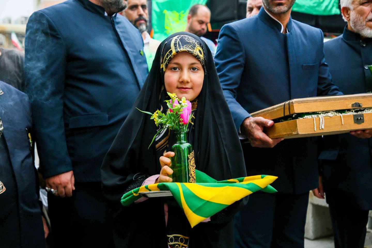 پرچم متبرک امام رضا(ع)