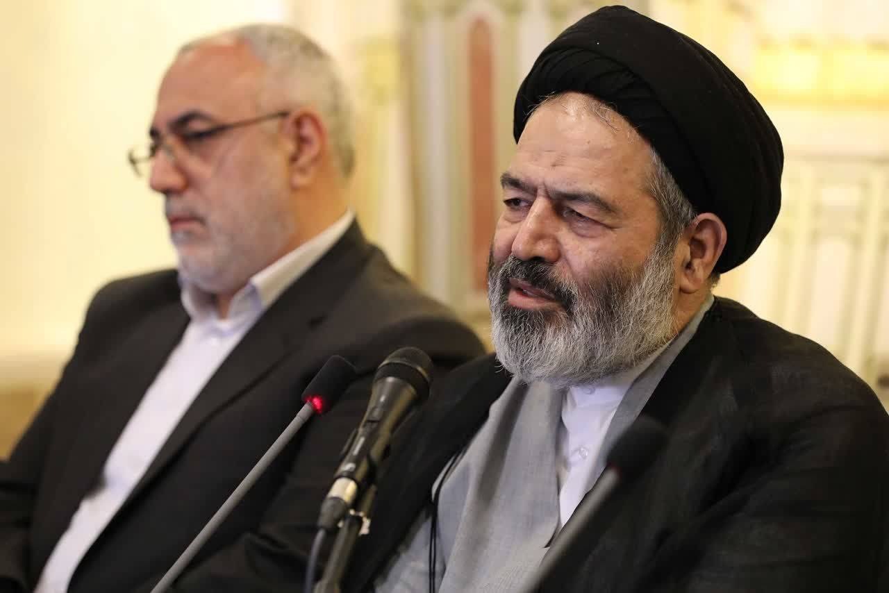 در حج امسال همگان آستانه تحمل خود را بالا ببرند