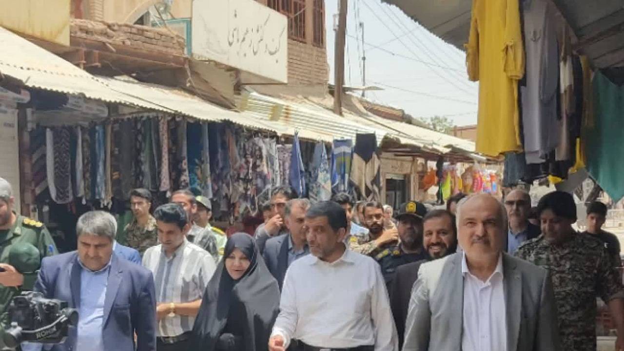 وزیر میراث فرهنگی وارد زرند شد