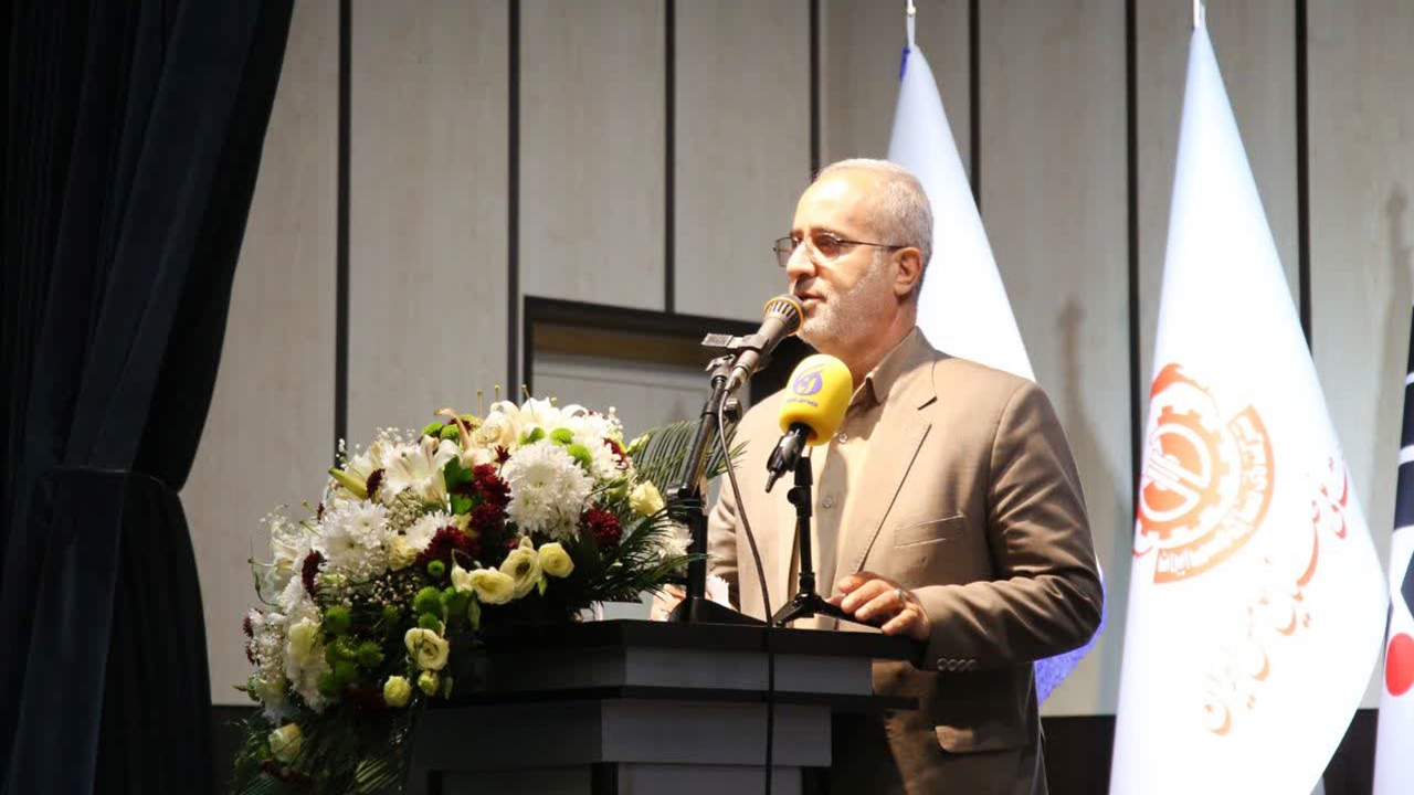 تولید نباید معطل بماند/ دانشگاه فورا به نیازهای صنعت پاسخ دهد