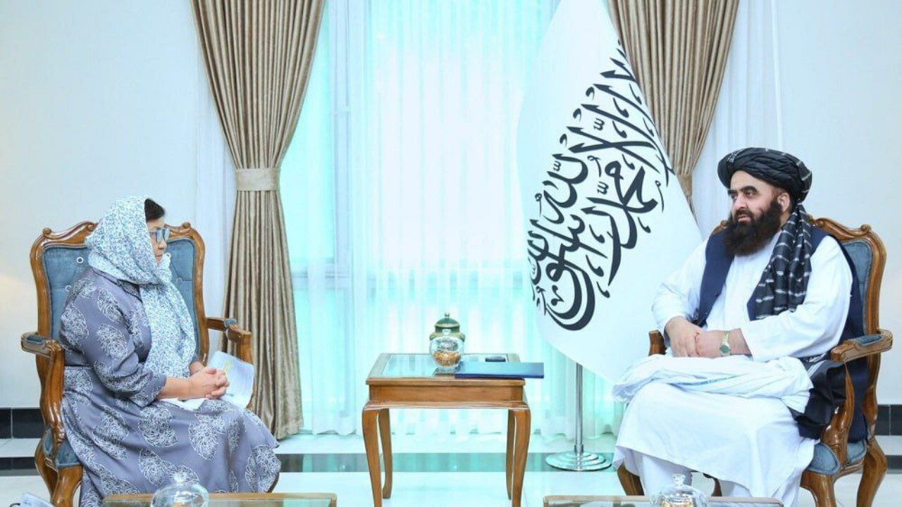تعامل با طالبان محور گفتگوهای وزیر خارجه طالبان و نماینده ویژه سازمان ملل