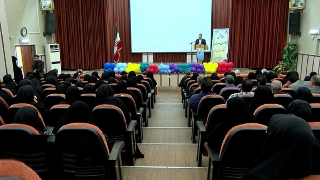 هدف موسسان و مربیان کودکستان‌ها توانمندسازی کودکان باشد