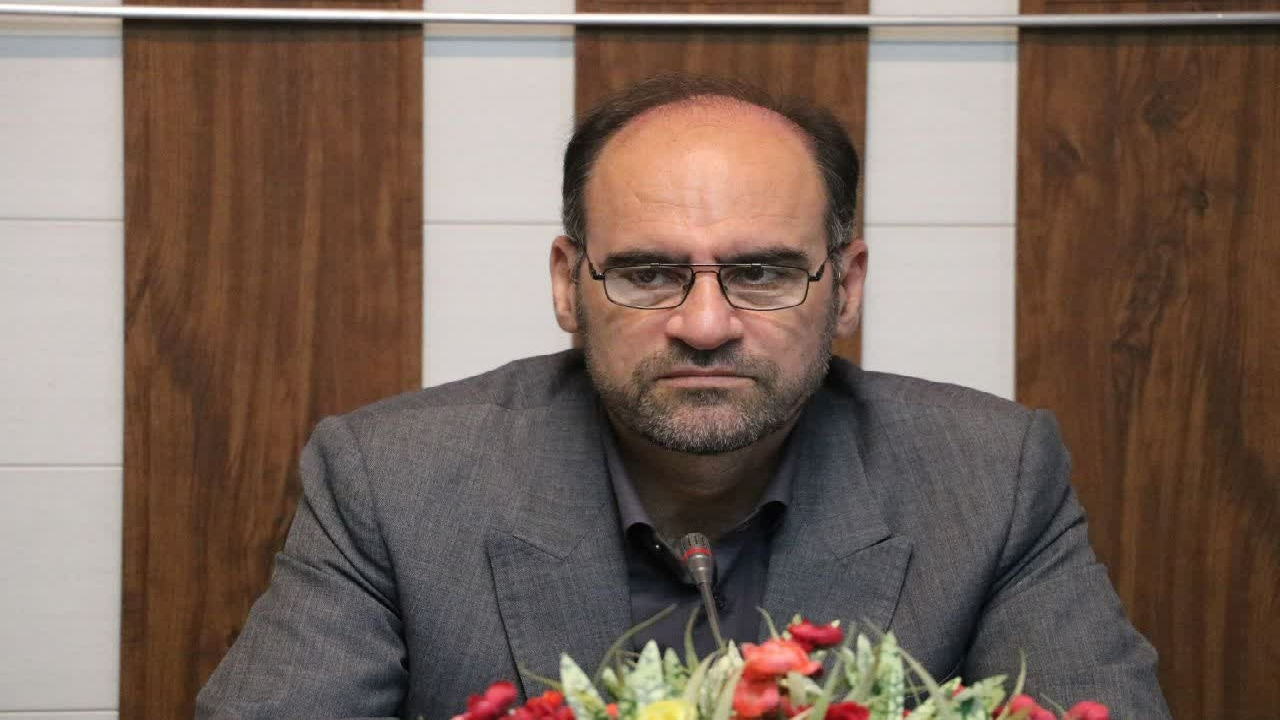اعزام ۸۰۰ زائر از شهرستان بوئین زهرا به مرقد مطهر امام خمینی (ره)