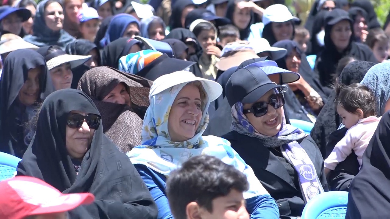 دومین جشنواره مهر وطن درشهر افوس