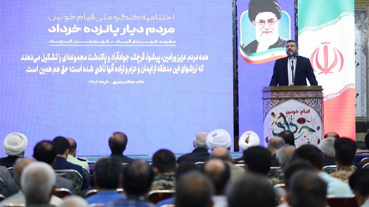 انقلاب اسلامی ایران معجزه‌ای بزرگ بود