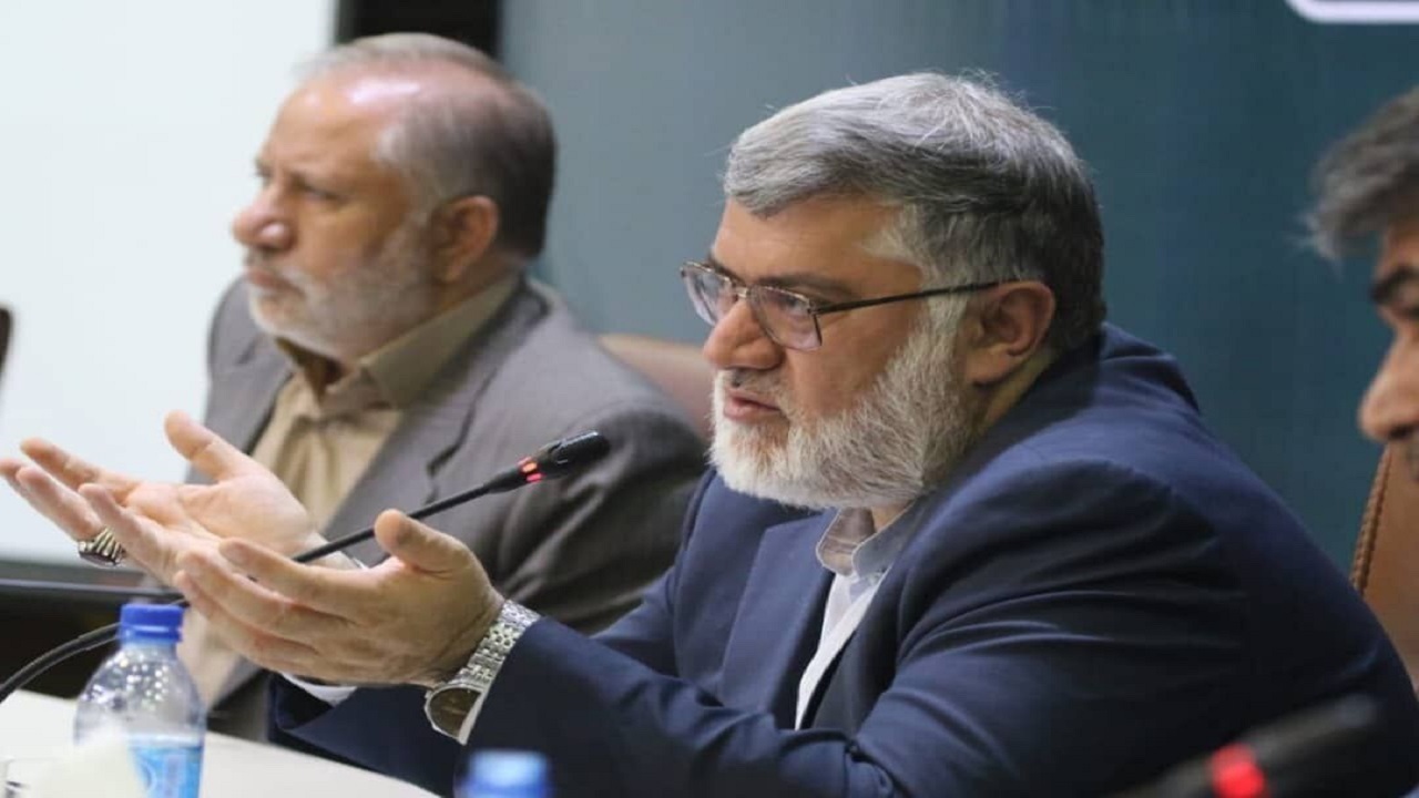 دولت بیشترین خدمات را در کمترین زمان به زلزله‌زدگان خوی داد