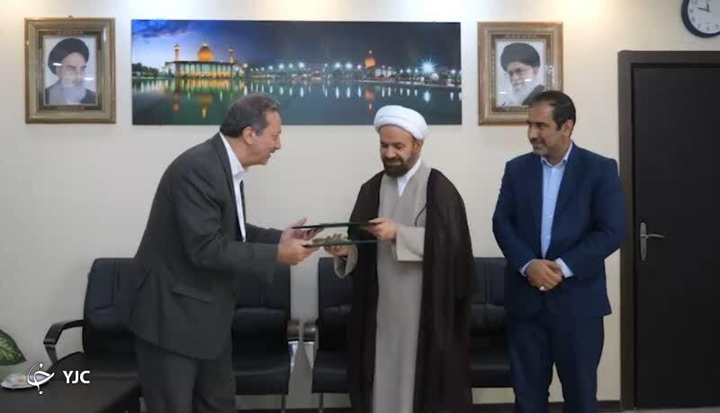 امضای تفاهم نامه جامع همکاری آستان مقدس احمدی و محمدی و شرکت گاز فارس