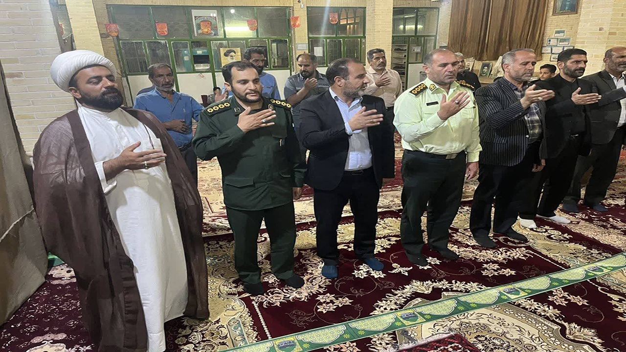 مراسم ارتحال امام خمینی (ره) در یزدان آباد برگزار شد