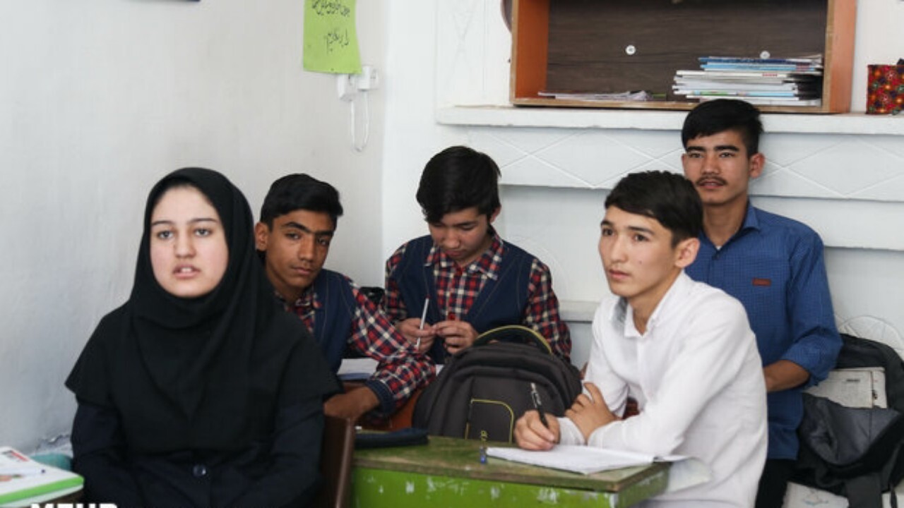 تحصیل بیش از ۵۷ هزار تبعه خارجی در قم