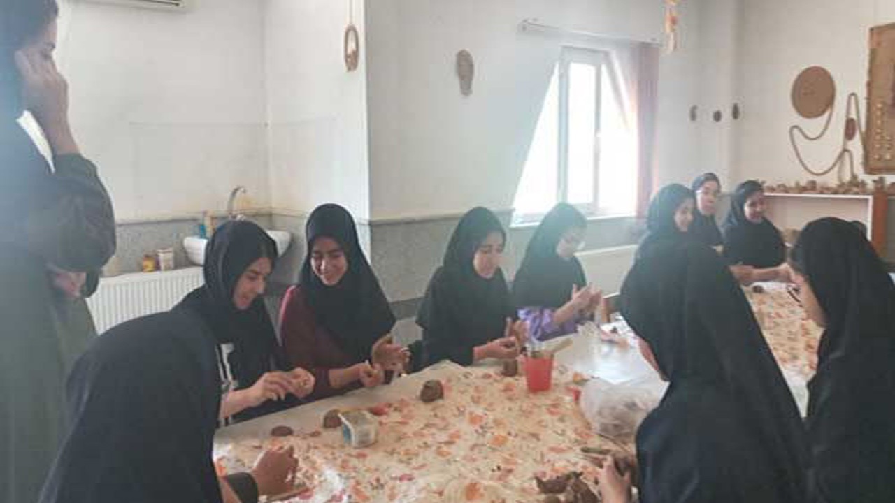 کارگاه‌های مختلفی برای دانشجویان دانشگاه فرهنگیان بجنورد برگزار شد