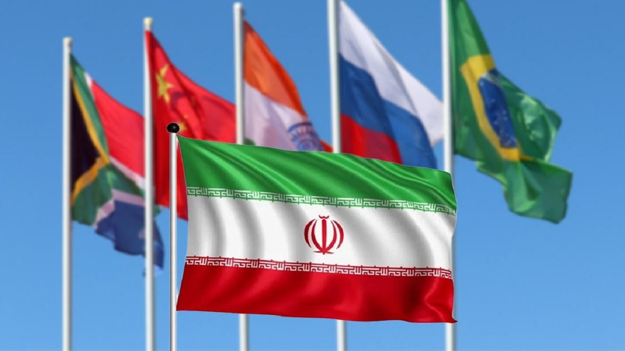 اعضای گروه بریکس به دنبال پایان یک جانبه گرایی اقتصادی آمریکایی‌ها هستند