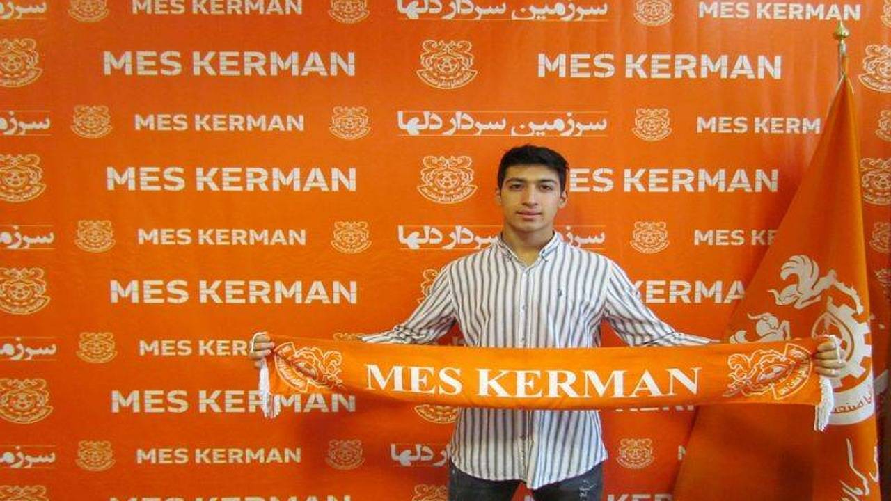 هندبالیست کرمانی در راه مسابقات جهانی