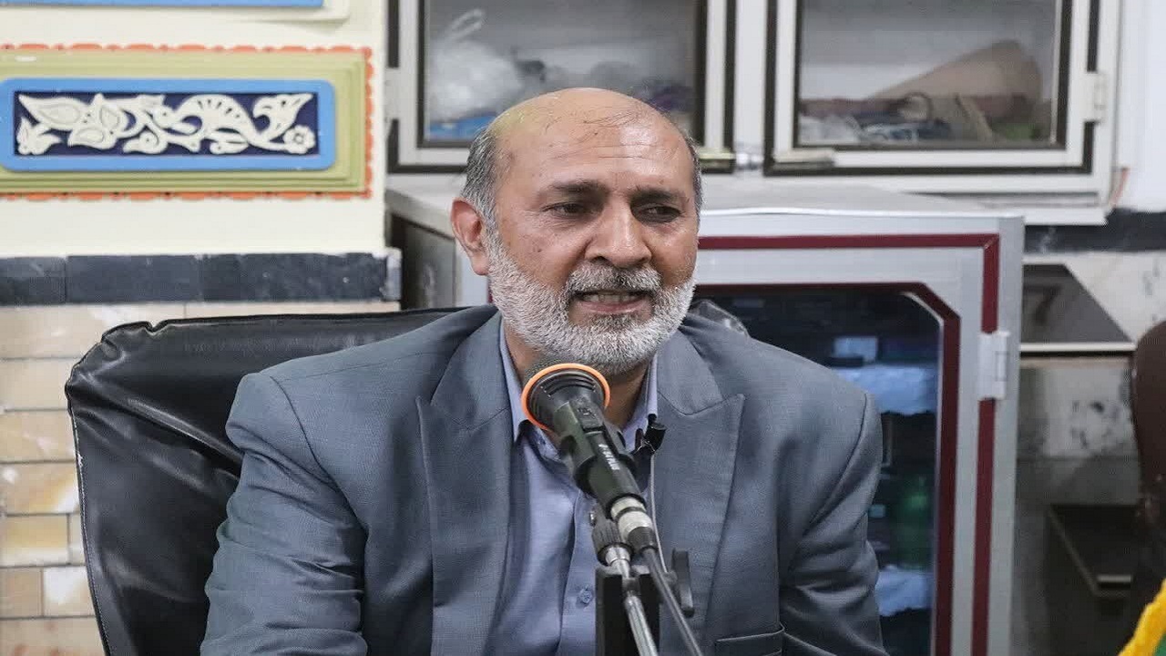 اندیشه های امام راحل باید در جامعه بازخوانی شود