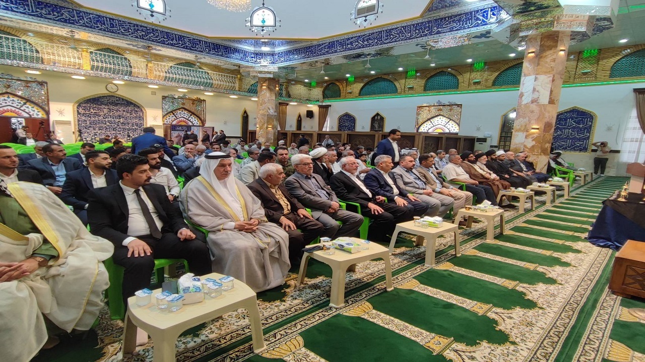 برگزاری مراسم بزرگداشت امام خمینی (ره) در کربلای معلی + تصاویر