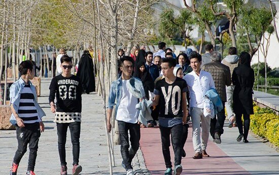 روایتی متفاوت از نسلی که امام را ندیده اند + فیلم