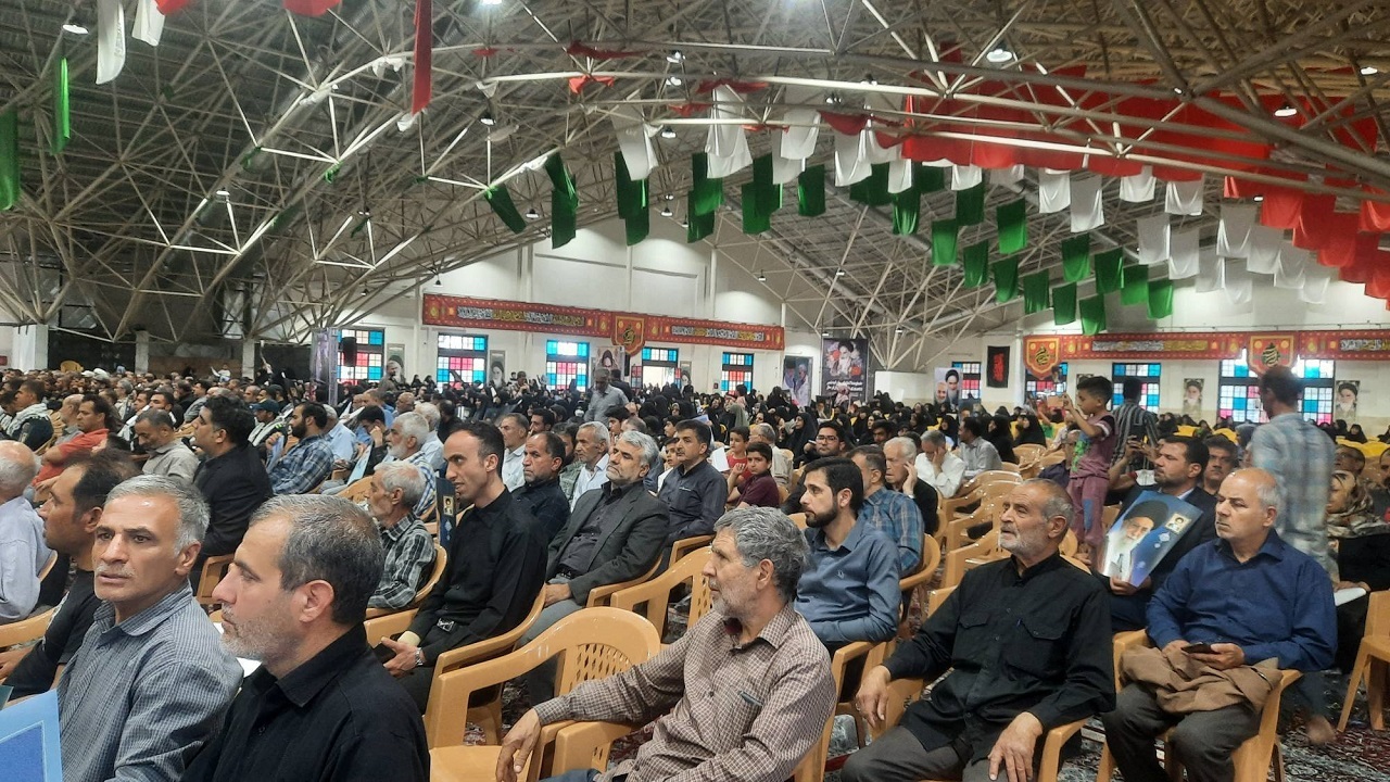 برگزاری سی و چهارمین مراسم بزرگداشت امام خمینی (ره) در گلستان شهدای اصفهان