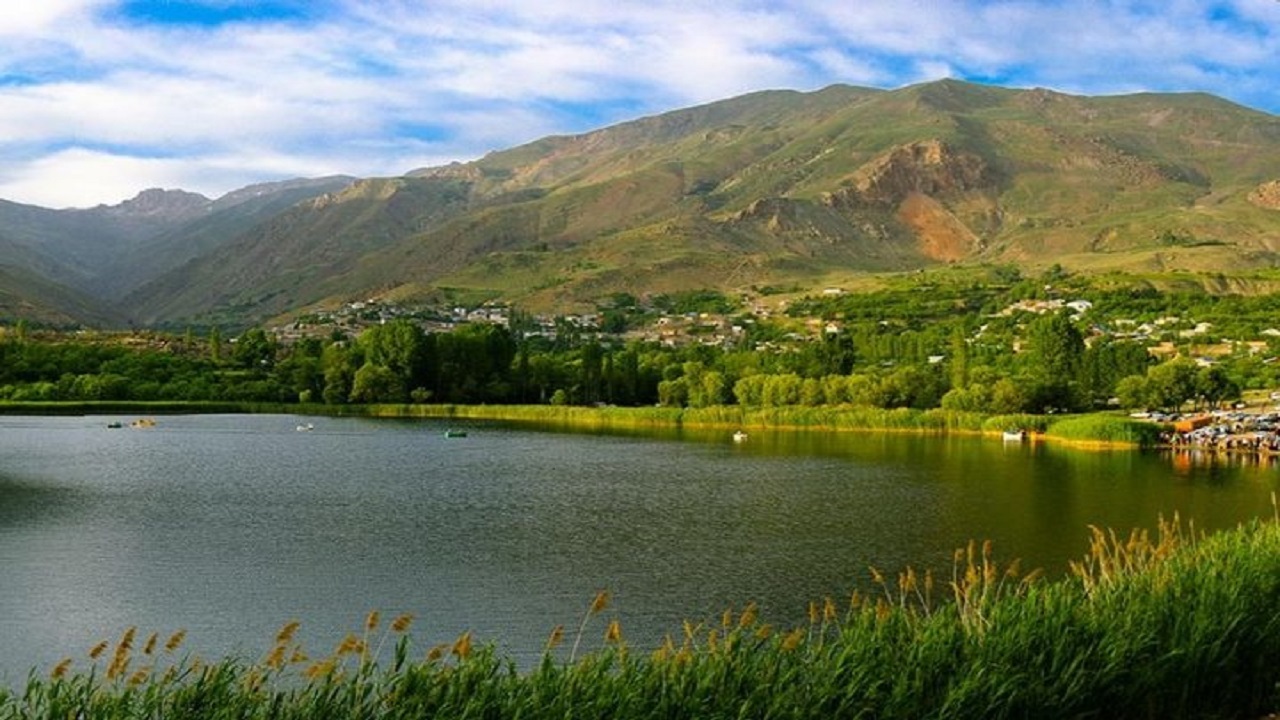 چشم نوازی درختان روستای جیرنده در لنز دوربین شهروند خبرنگار