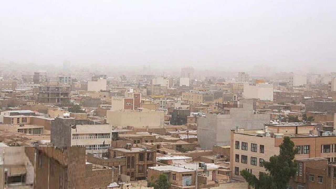 ثبت سومین روز پیاپی آلودگی هوا در آسمان قم