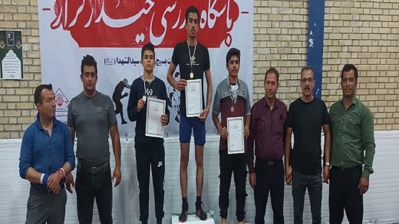 برگزاری اردوی یک روزه استعداد یابی کشتی در ابرکوه+تصویر