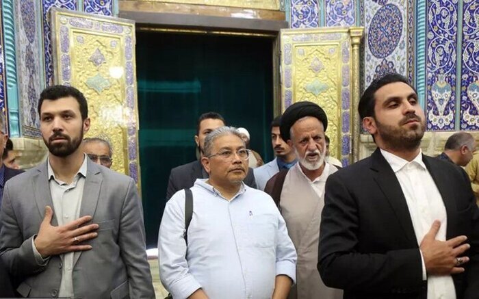 حضور وزیر امور خارجه برونئی در حرم مطهر حضرت معصومه (س)
