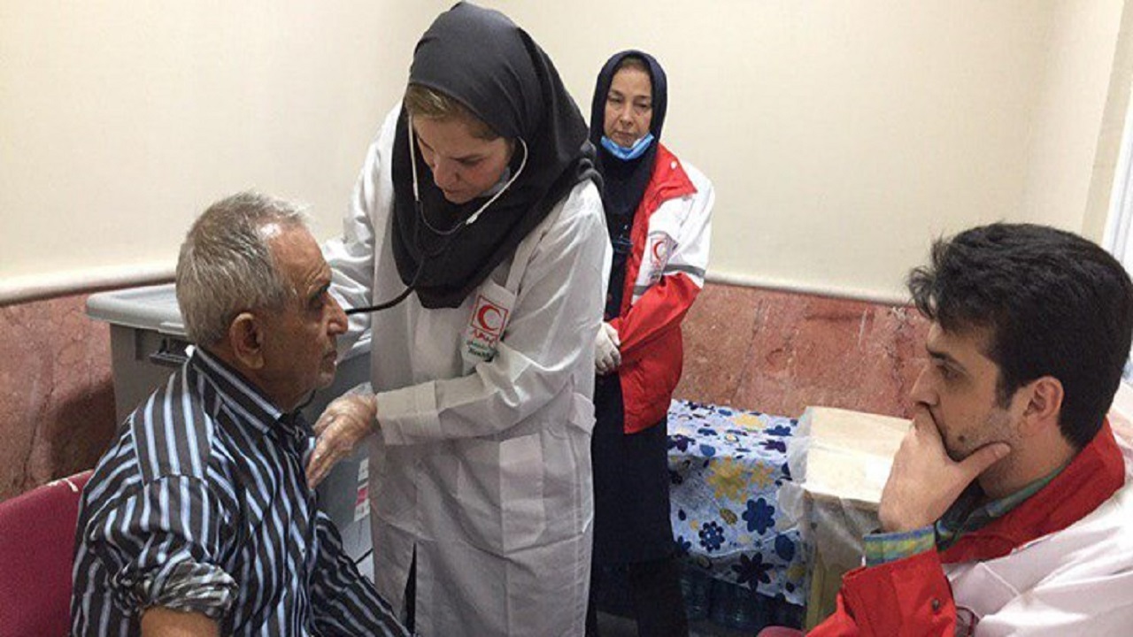 بهره مندی بیش از دو هزار نفر از کمک‌های درمانی هلال احمر در چهارمحال و بختیاری