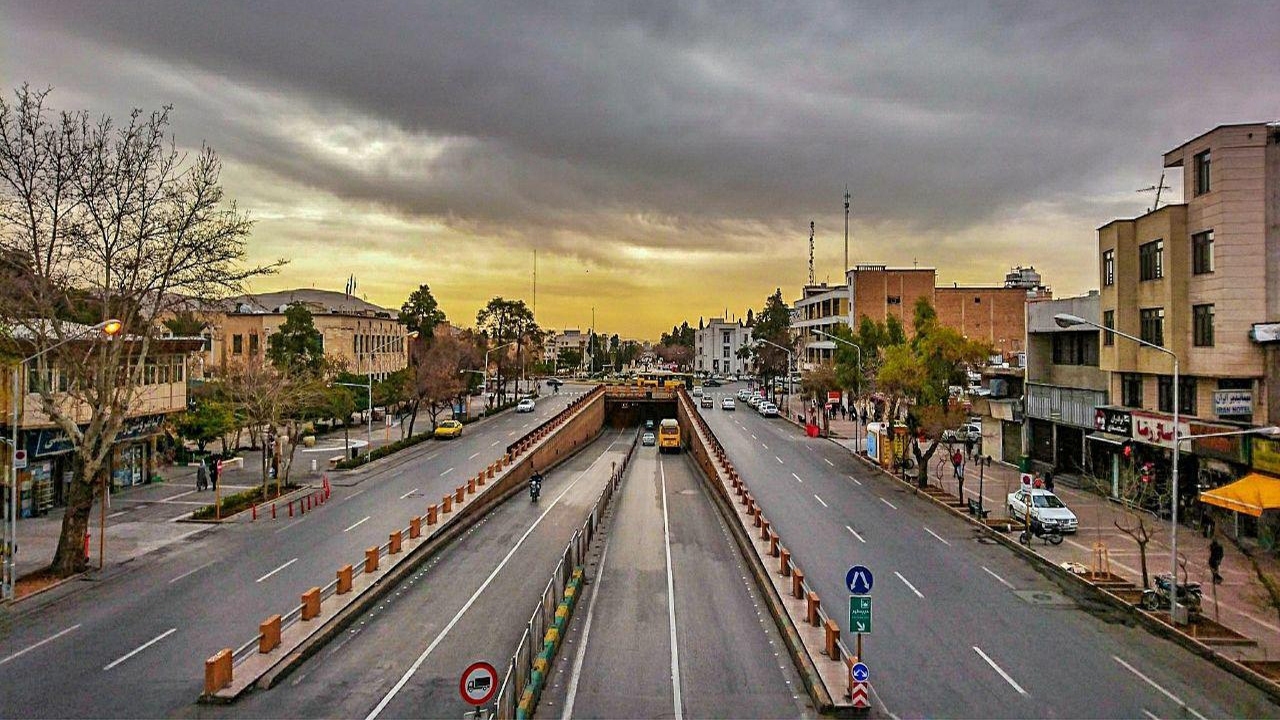 ساعت بسته شدن زیرگذر زند شیراز تغییر کرد
