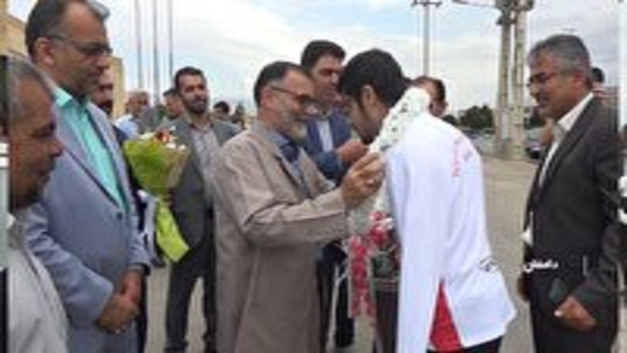 استقبال از نایب قهرمان پاراتیراندازی جهان در دامغان