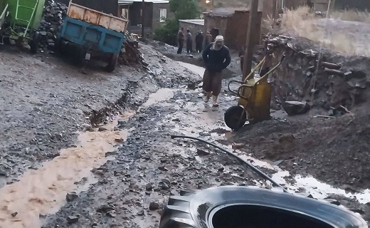 خسارت سیل به روستا&zwnj;های سنندج + تصاویر