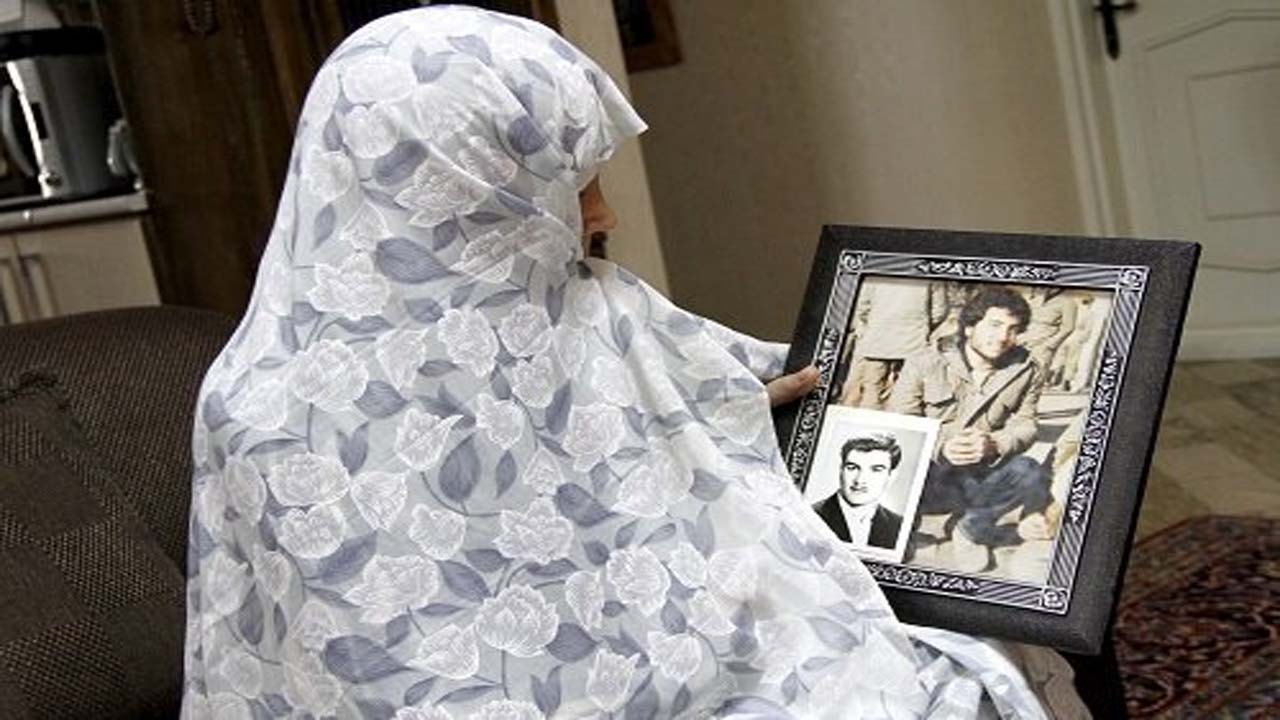 روایت مادر و همسر شهیدی که ۱۸ سال انتظار کشید