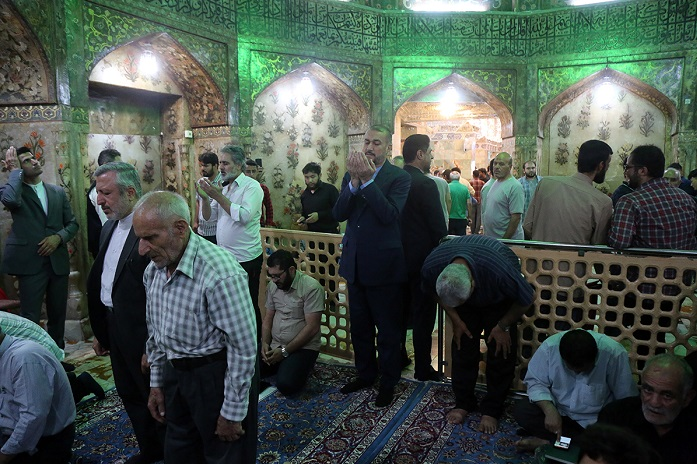 وزیر امور خارجه حرم حضرت معصومه (س) را زیارت کرد+تصاویر