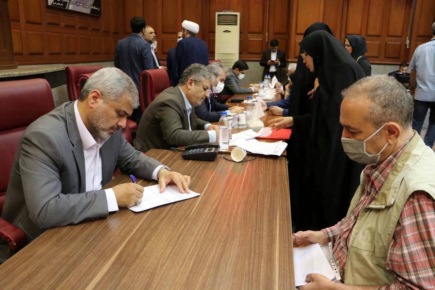 ملاقات حضوری رئیس کل دادگستری تهران و معاونین قضایی با ۱۶۳ نفر از مردم
