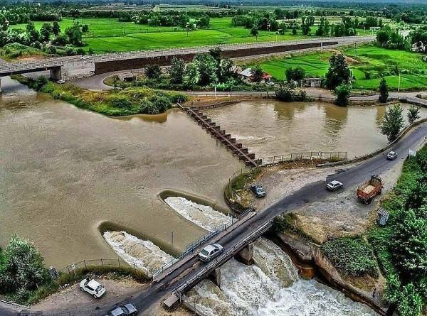 تاخیر در آبگذاری کانال سد سنگر