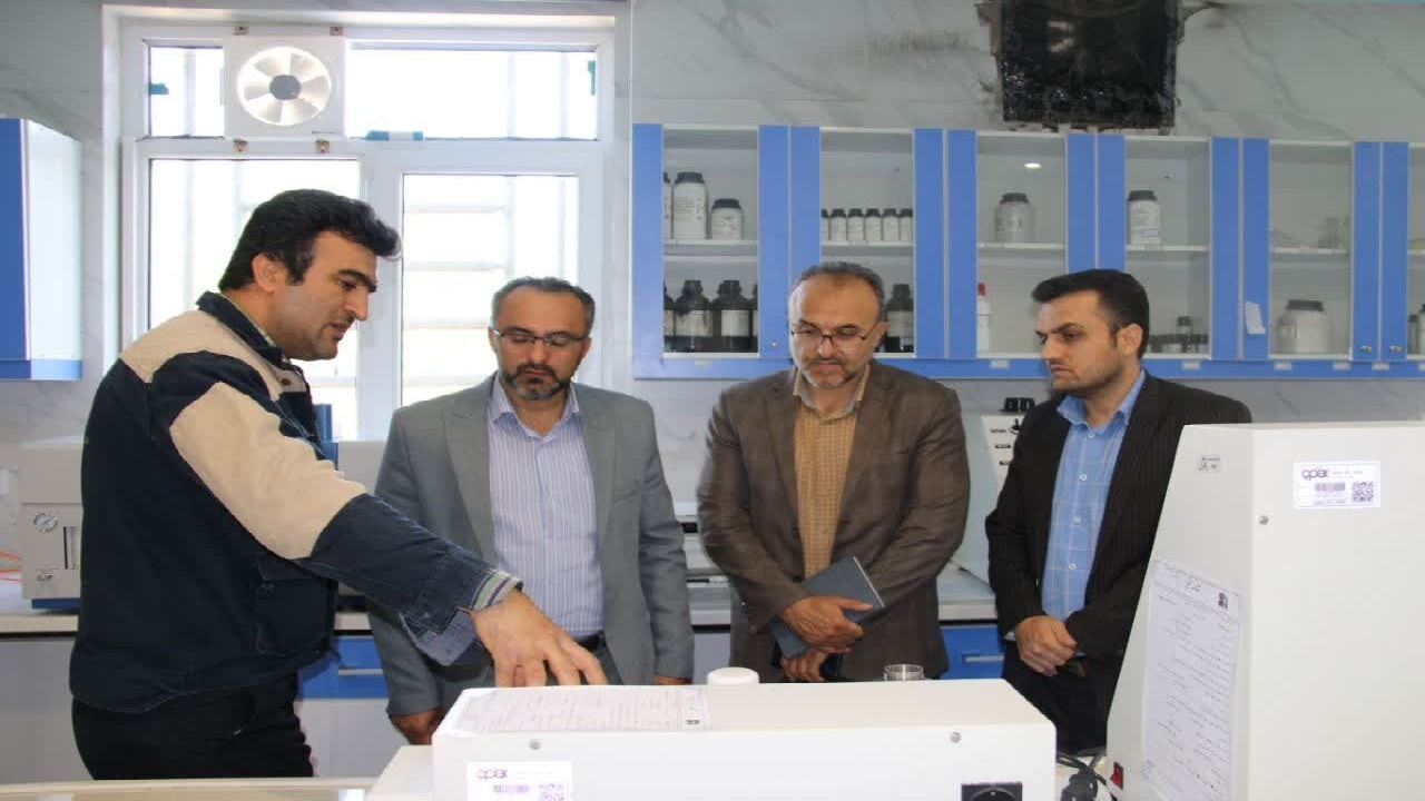 افتتاح دو آزمایشگاه تایید صلاحیت شده دارای گواهی استاندارد در کردستان