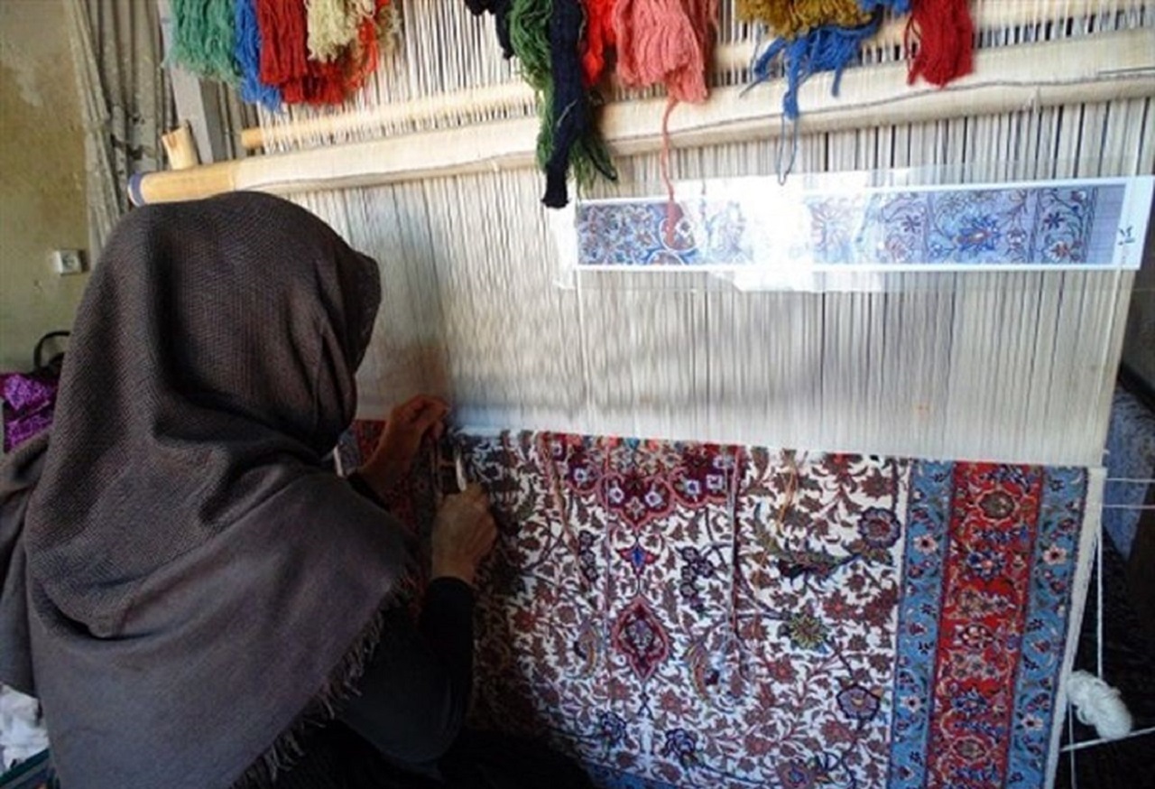 ۱۶ هزار قالی‌باف در استان اصفهان تحت پوشش بیمه هستند