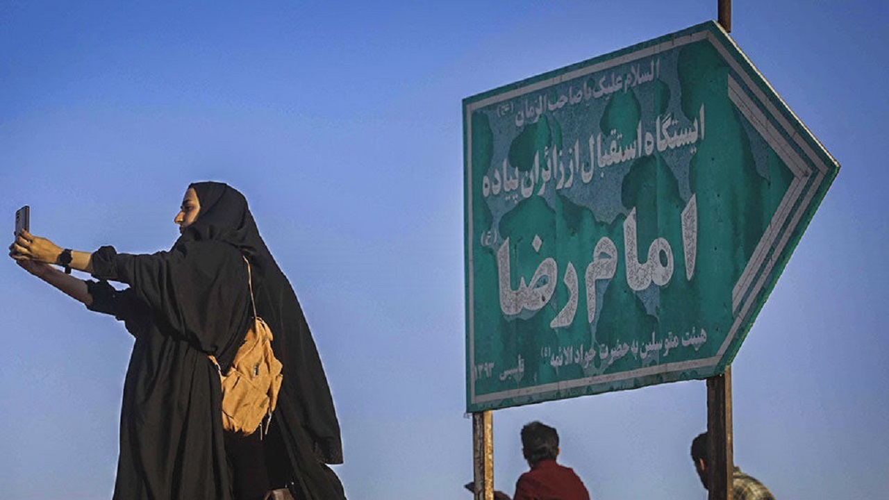 ۱۴۰۰ زائر پیاده وارد مشهد شدند
