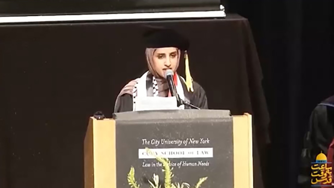 دفاع دختر یمنی از فلسطینیان در دانشگاه نیویورک + فیلم