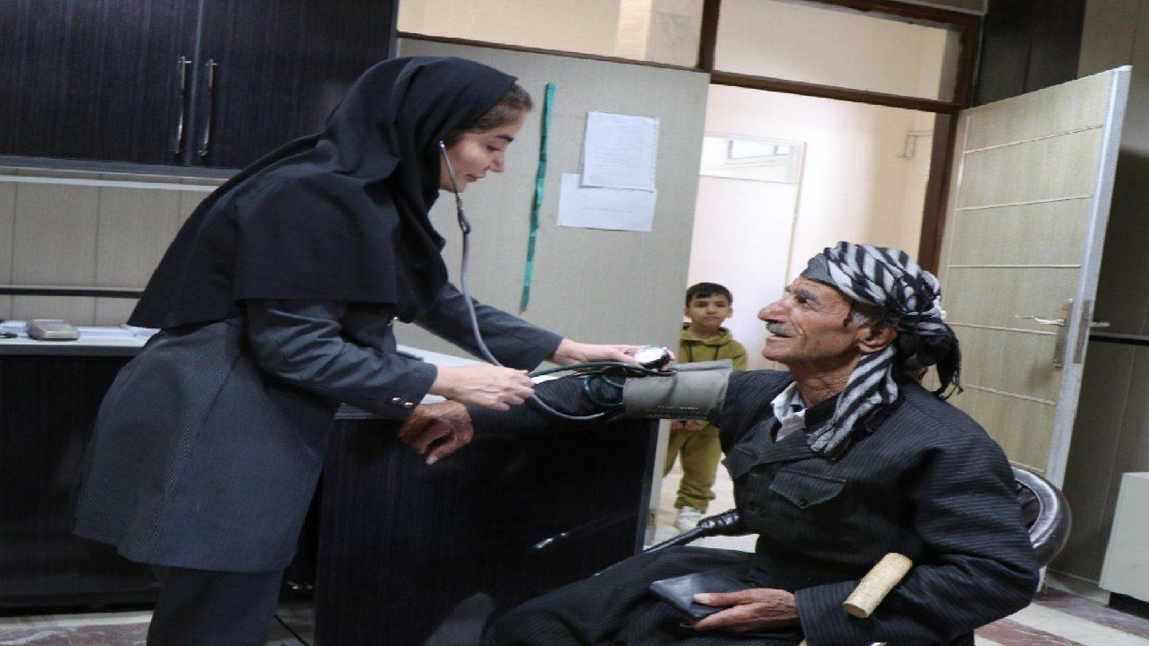 واکسن مننژیت حجاج کردستانی تزریق شد